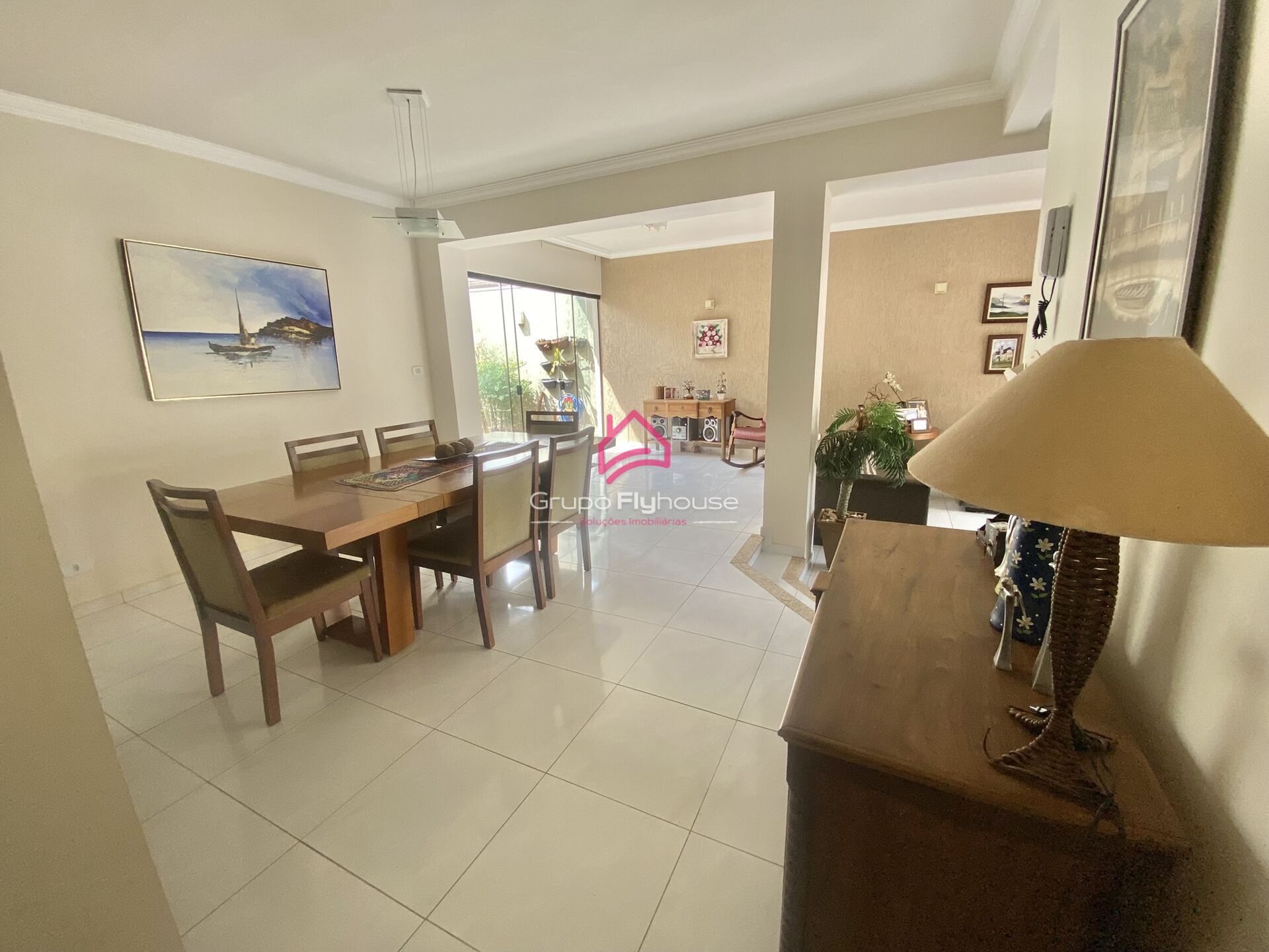 Casa à venda com 3 quartos, 247m² - Foto 7