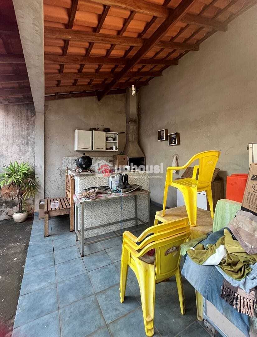 Casa à venda com 2 quartos, 250m² - Foto 17