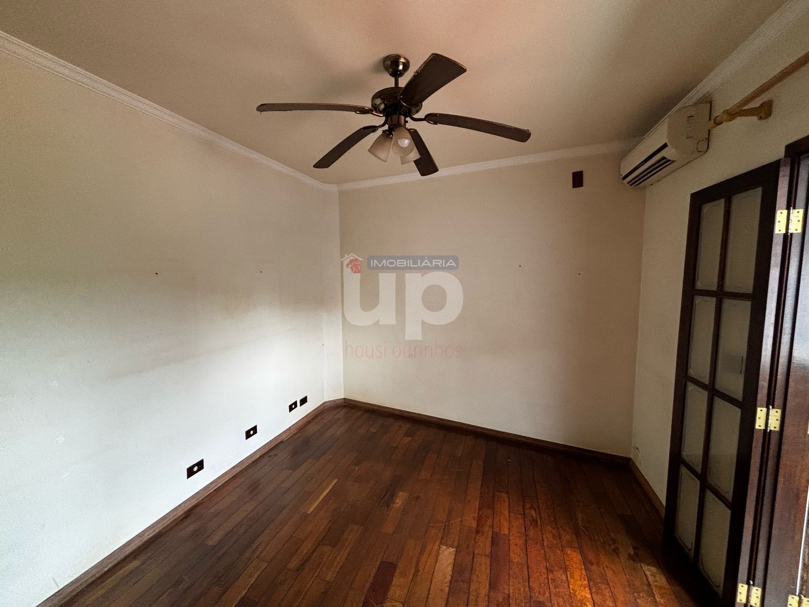 Casa para alugar com 2 quartos, 156m² - Foto 11