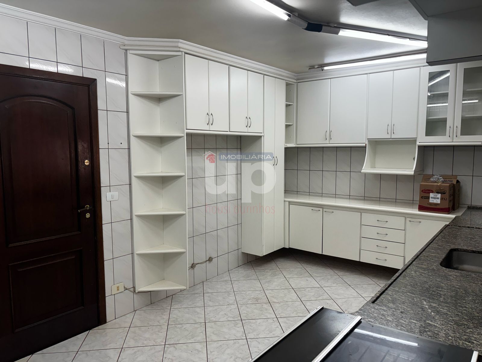 Casa para alugar com 2 quartos, 156m² - Foto 19