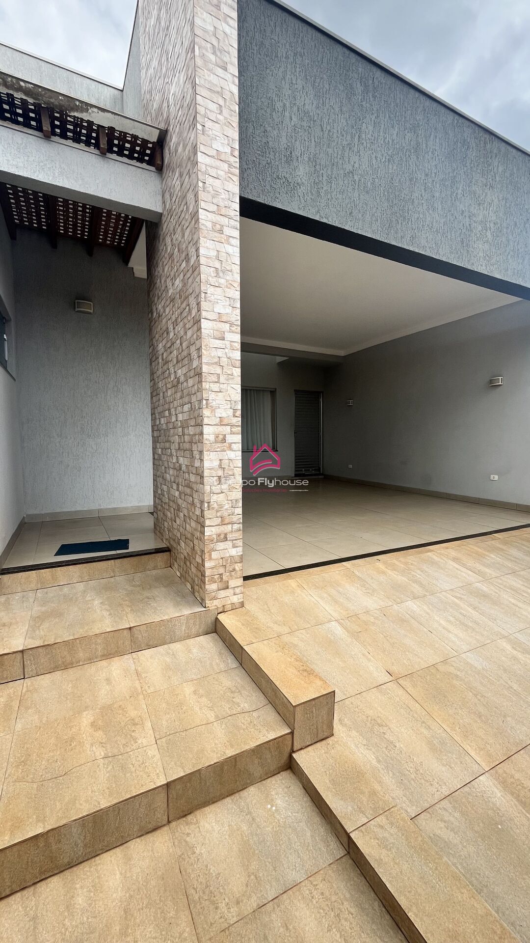 Casa à venda com 3 quartos, 131m² - Foto 4