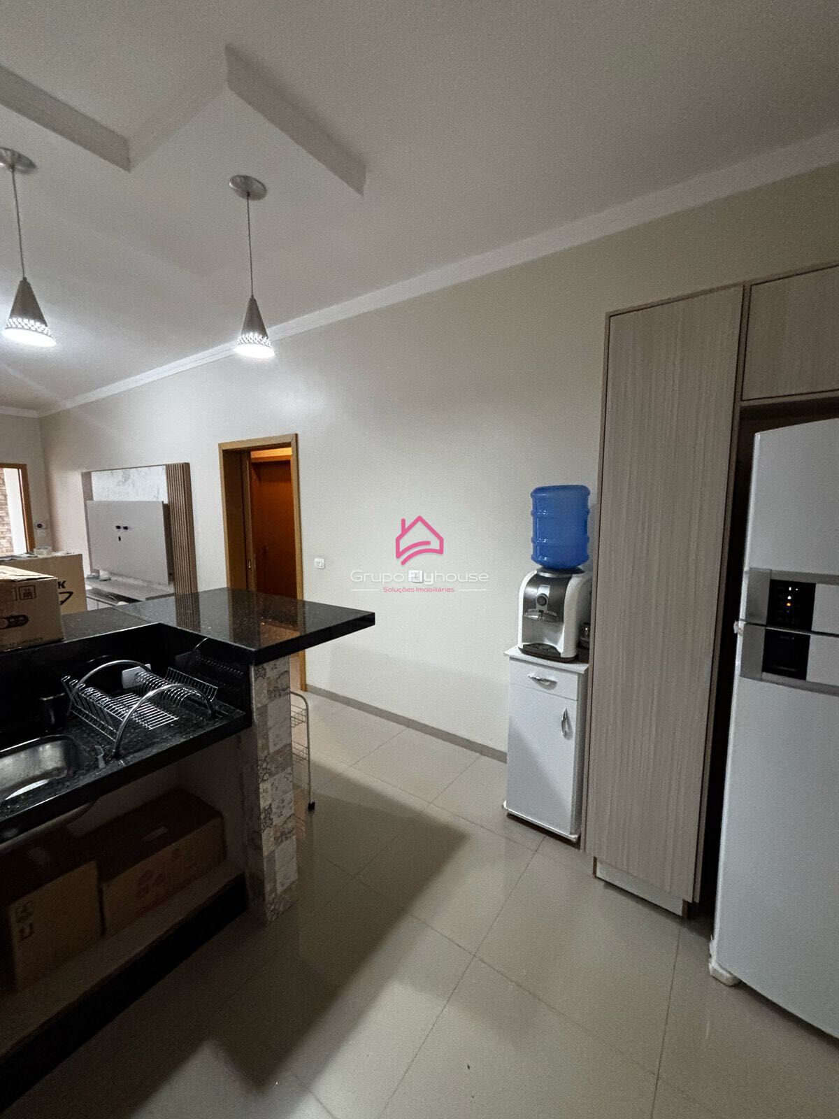 Casa à venda com 3 quartos, 131m² - Foto 12