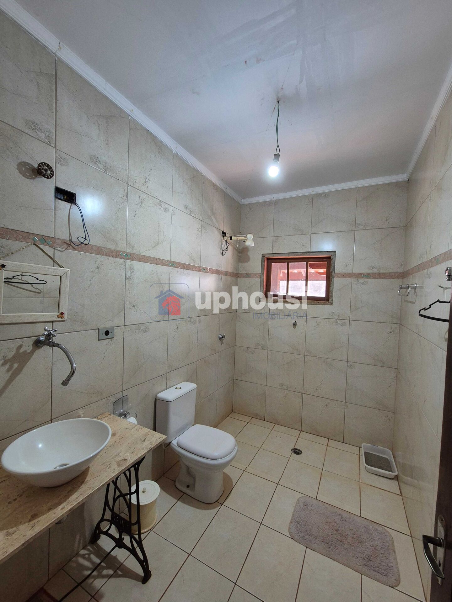 Casa à venda com 2 quartos, 230m² - Foto 10