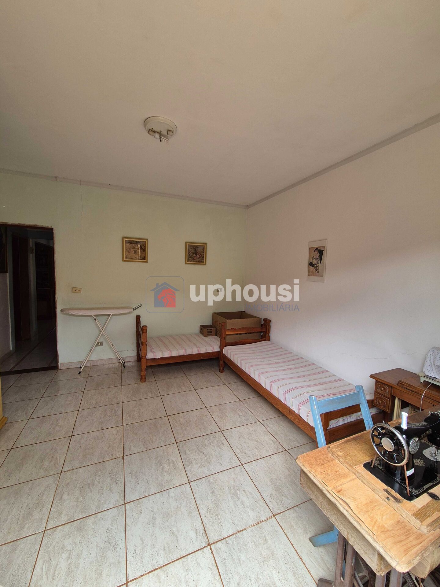 Casa à venda com 2 quartos, 230m² - Foto 12