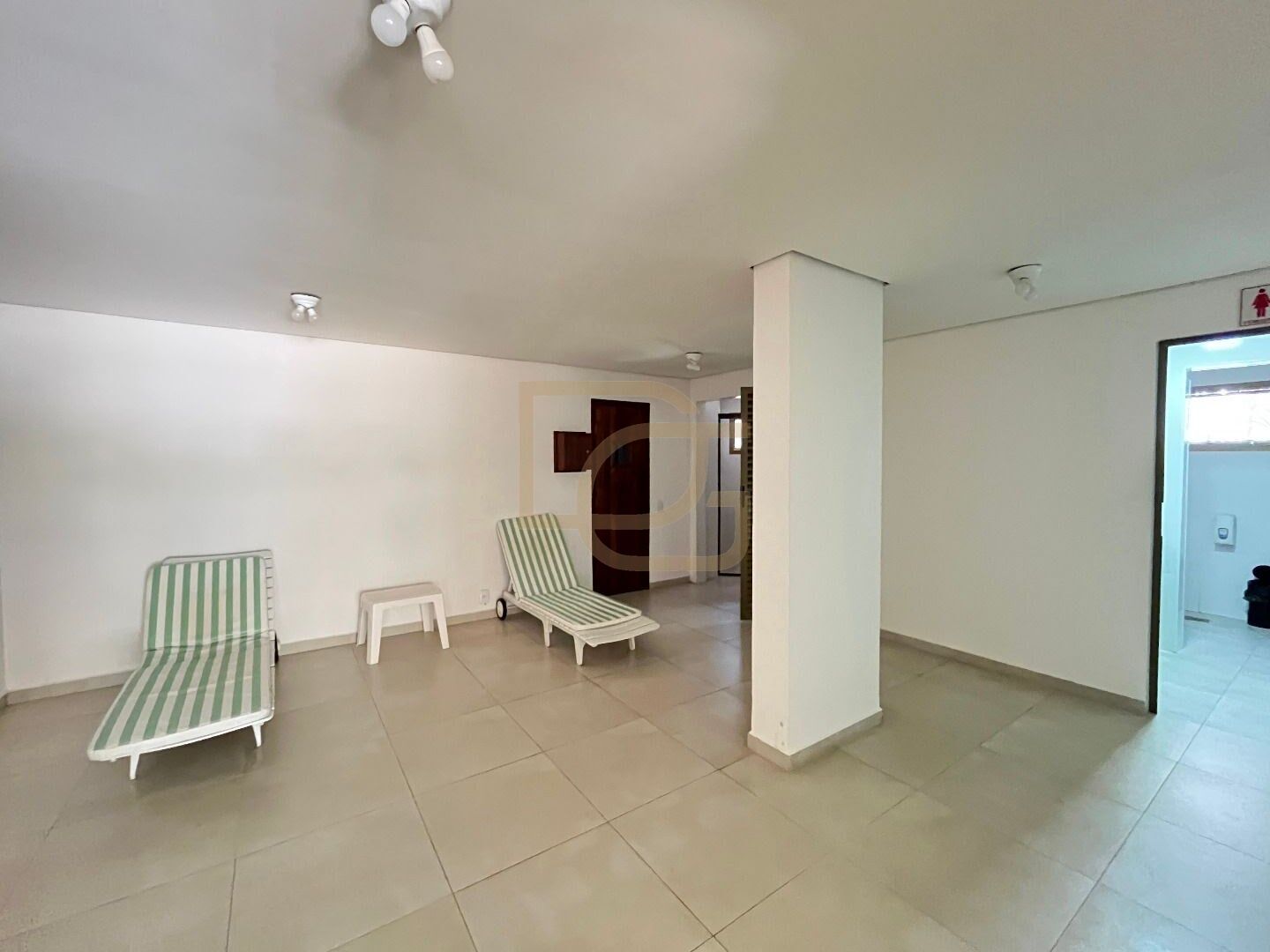 Cobertura à venda com 4 quartos, 212m² - Foto 27