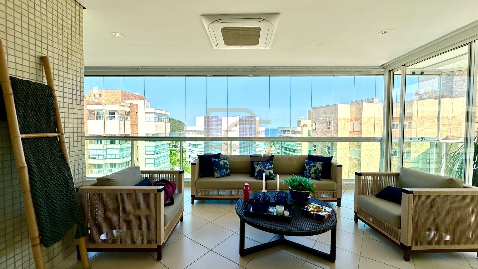 Cobertura, 5 quartos, 389 m² - Foto 4
