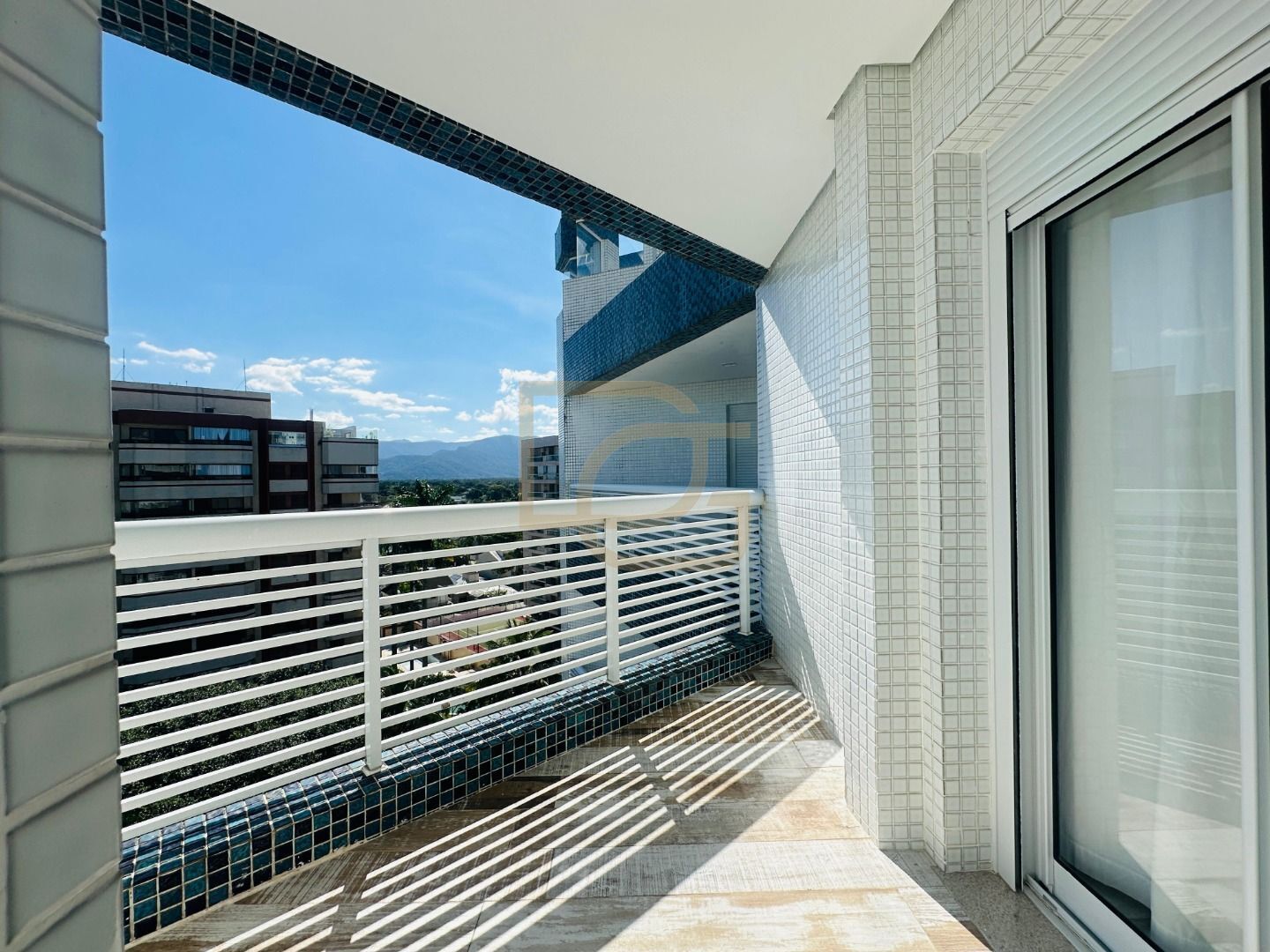 Cobertura, 4 quartos, 341 m² - Foto 8