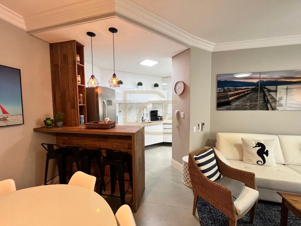 Apartamento à venda com 3 quartos, 101m² - Foto 7