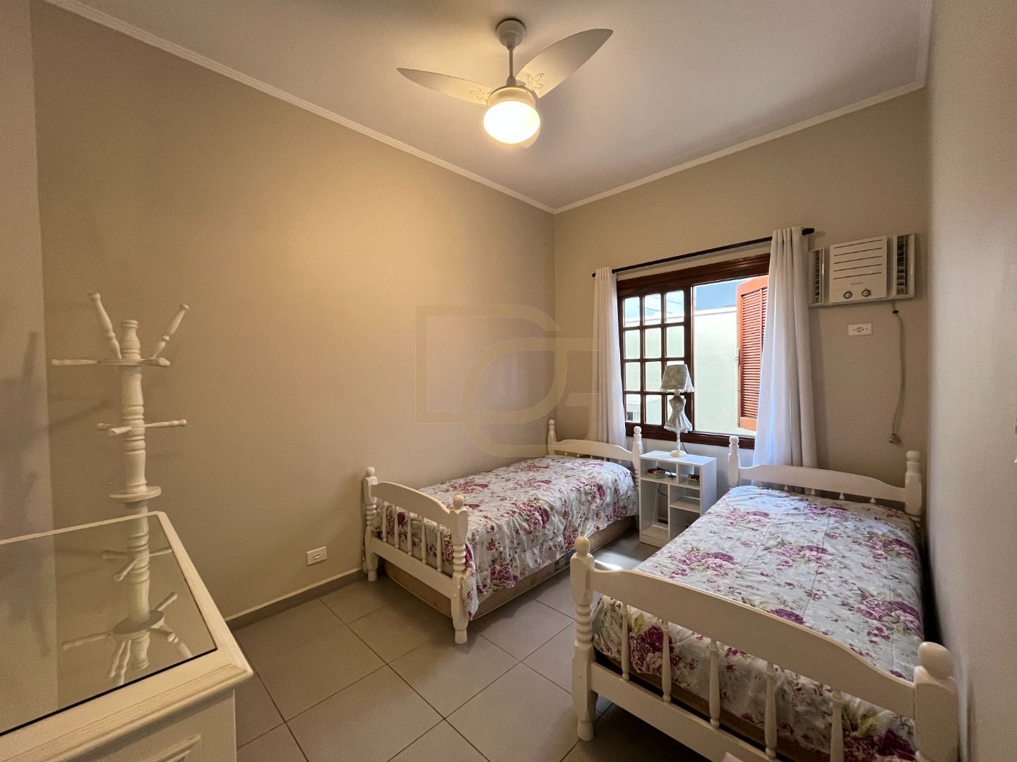 Casa, 4 quartos, 295 m² - Foto 11
