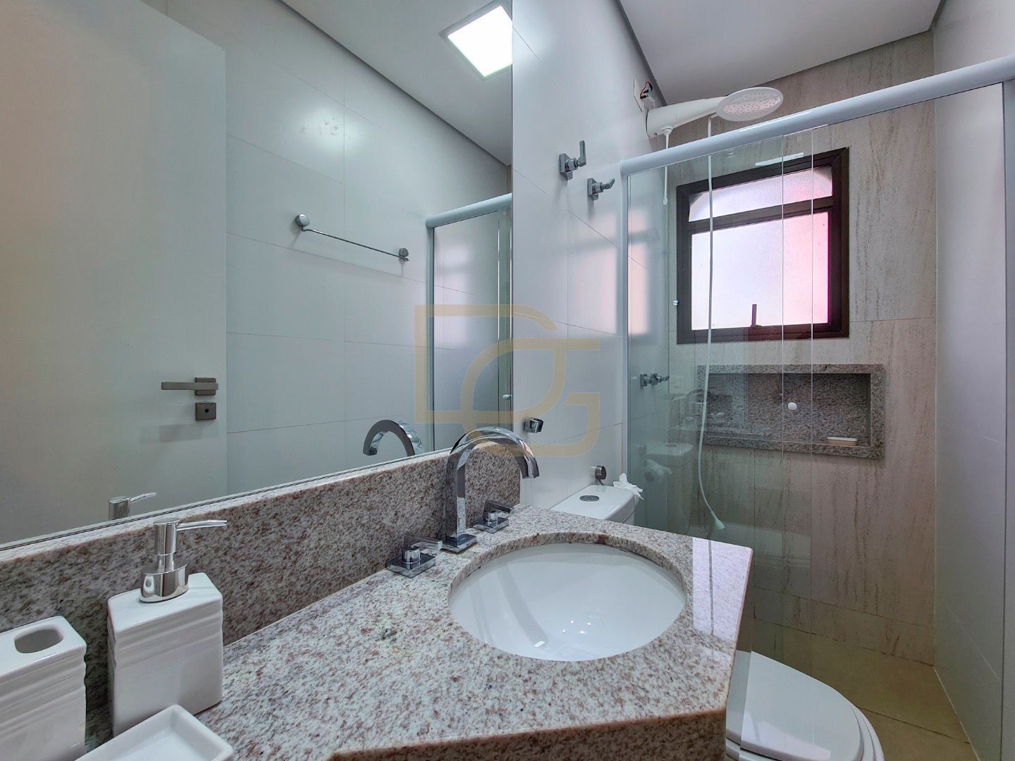 Cobertura à venda com 4 quartos, 300m² - Foto 22