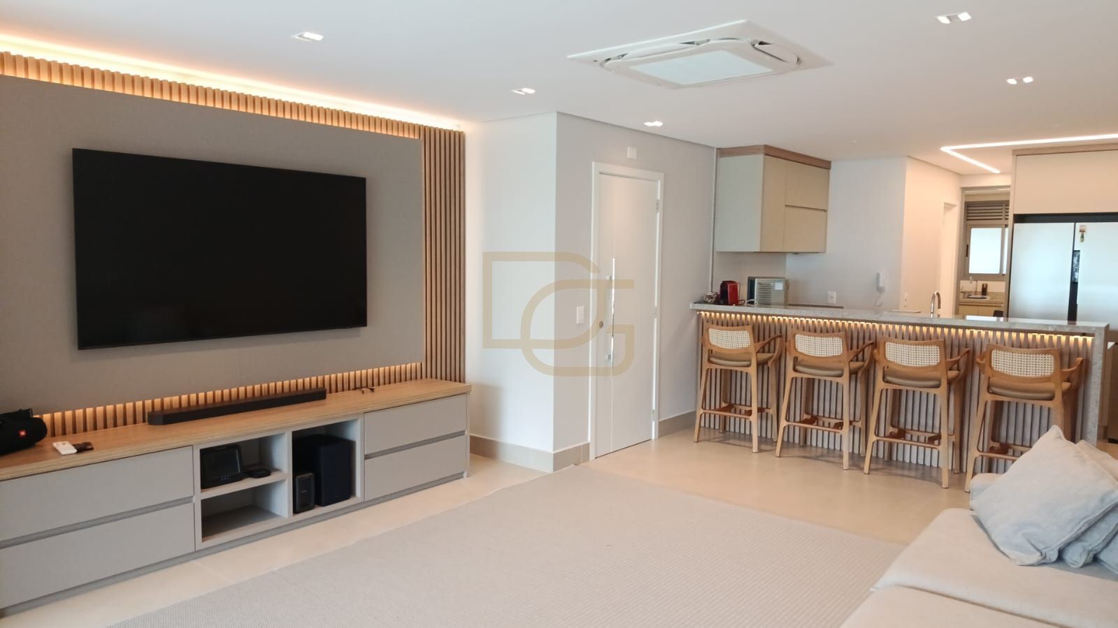 Apartamento, 3 quartos, 137 m² - Foto 11