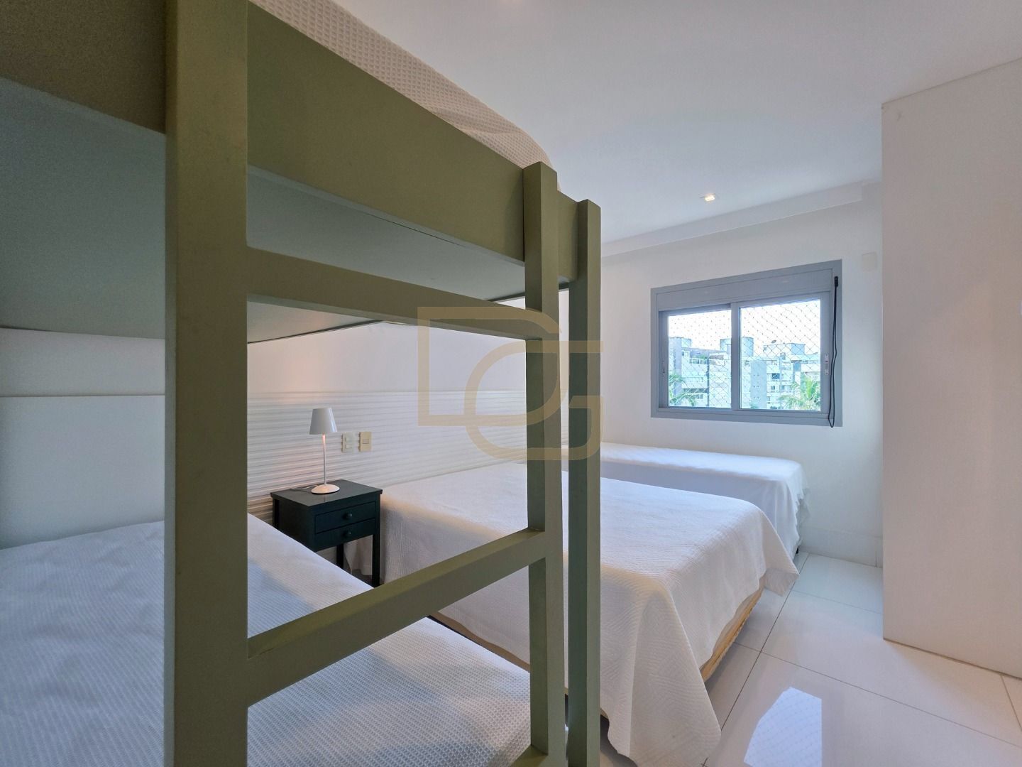 Apartamento, 4 quartos, 252 m² - Foto 22