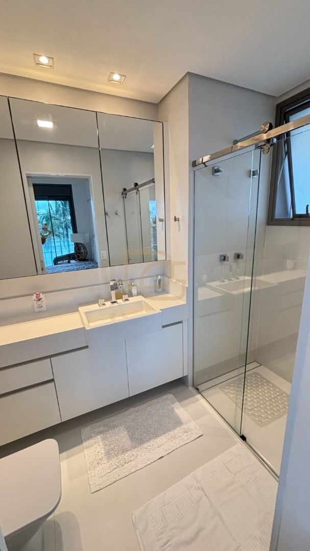 Apartamento, 4 quartos, 235 m² - Foto 32