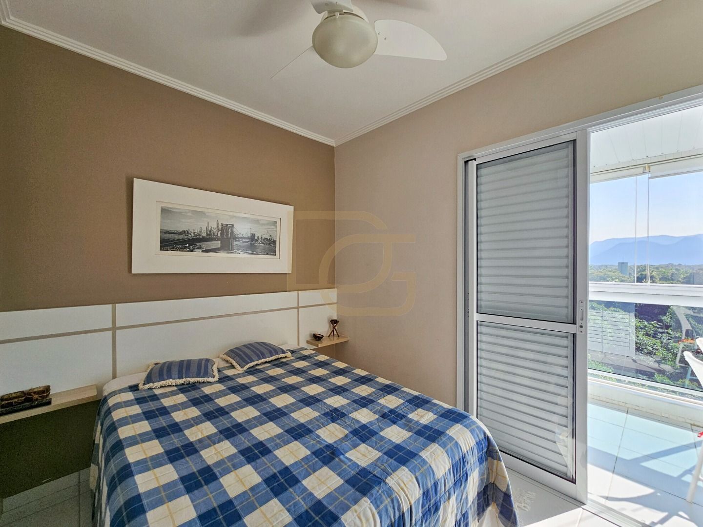 Apartamento à venda com 3 quartos, 98m² - Foto 9