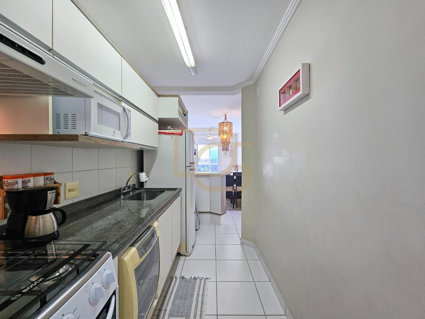 Apartamento à venda com 3 quartos, 98m² - Foto 8
