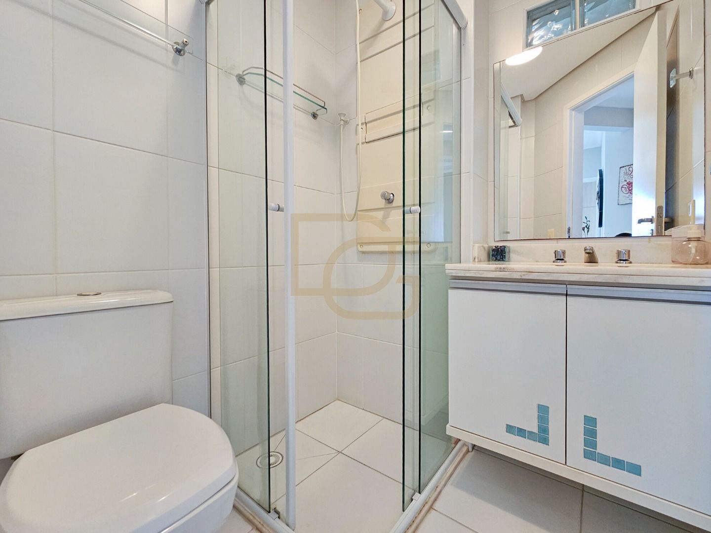 Apartamento à venda com 3 quartos, 98m² - Foto 11