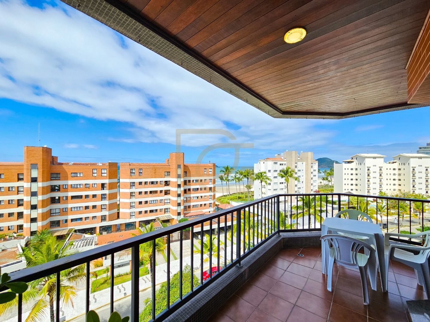 Cobertura, 3 quartos, 196 m² - Foto 4