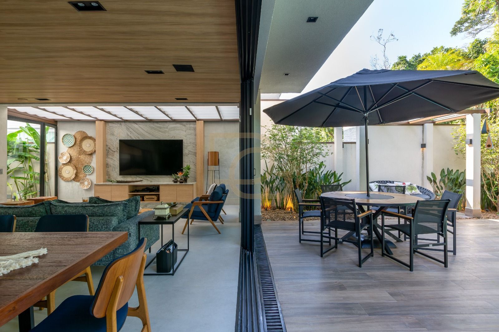 Casa, 5 quartos, 468 m² - Foto 2