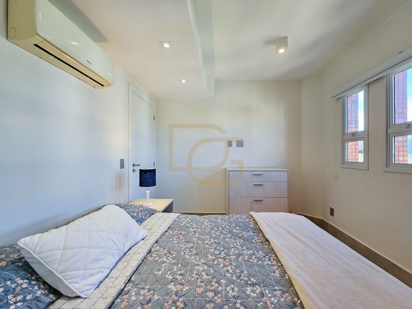 Cobertura à venda com 4 quartos, 330m² - Foto 17