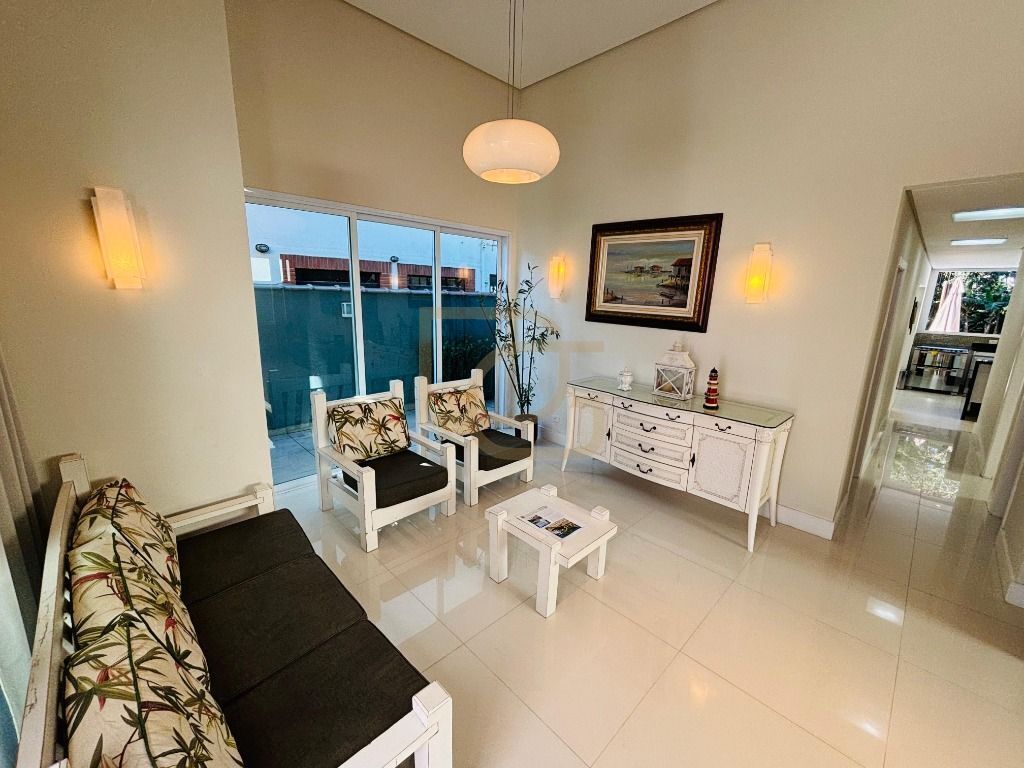 Casa, 3 quartos, 312 m² - Foto 8