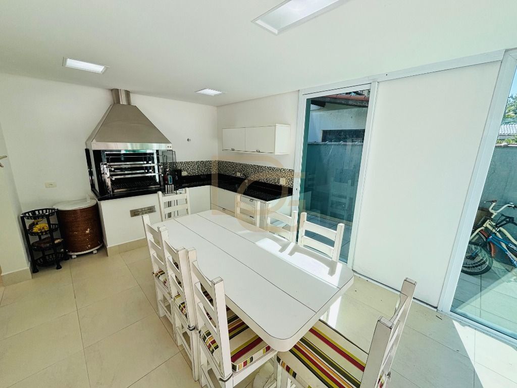 Casa, 3 quartos, 312 m² - Foto 10