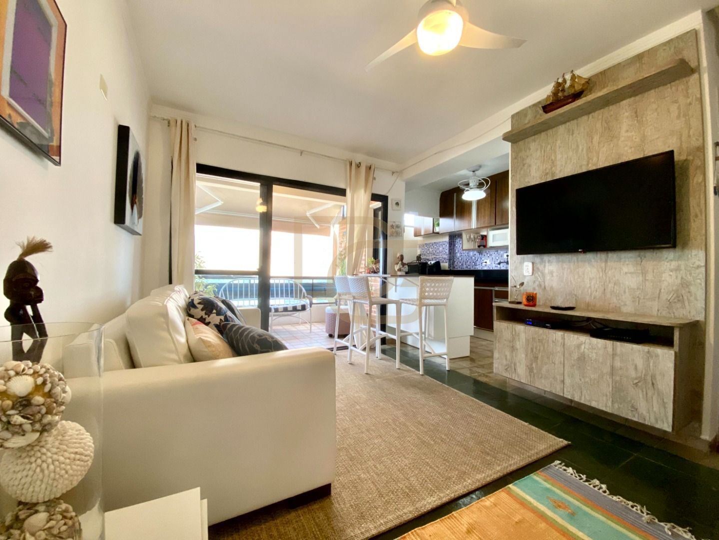 Apartamento à venda com 2 quartos, 67m² - Foto 1