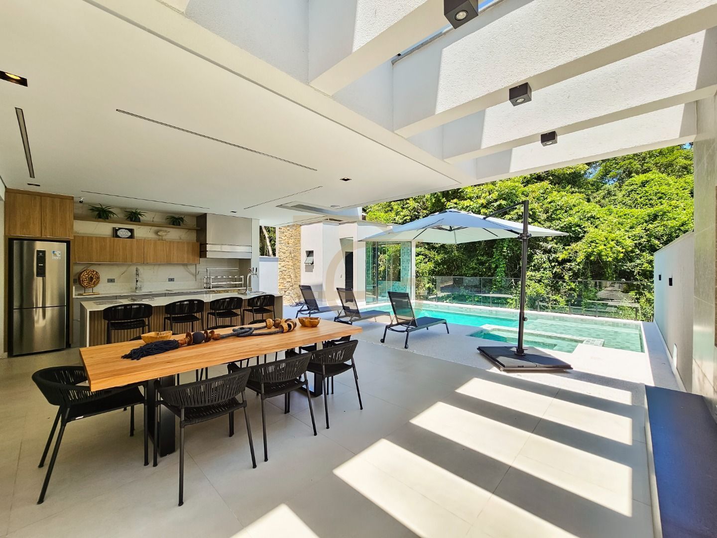 Casa, 6 quartos, 334 m² - Foto 4