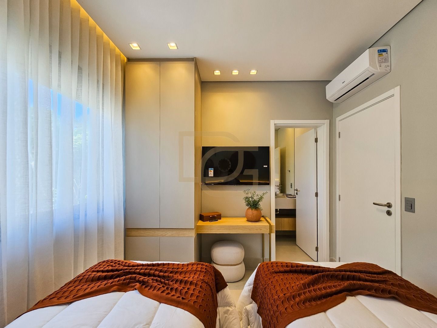 Casa, 6 quartos, 334 m² - Foto 24