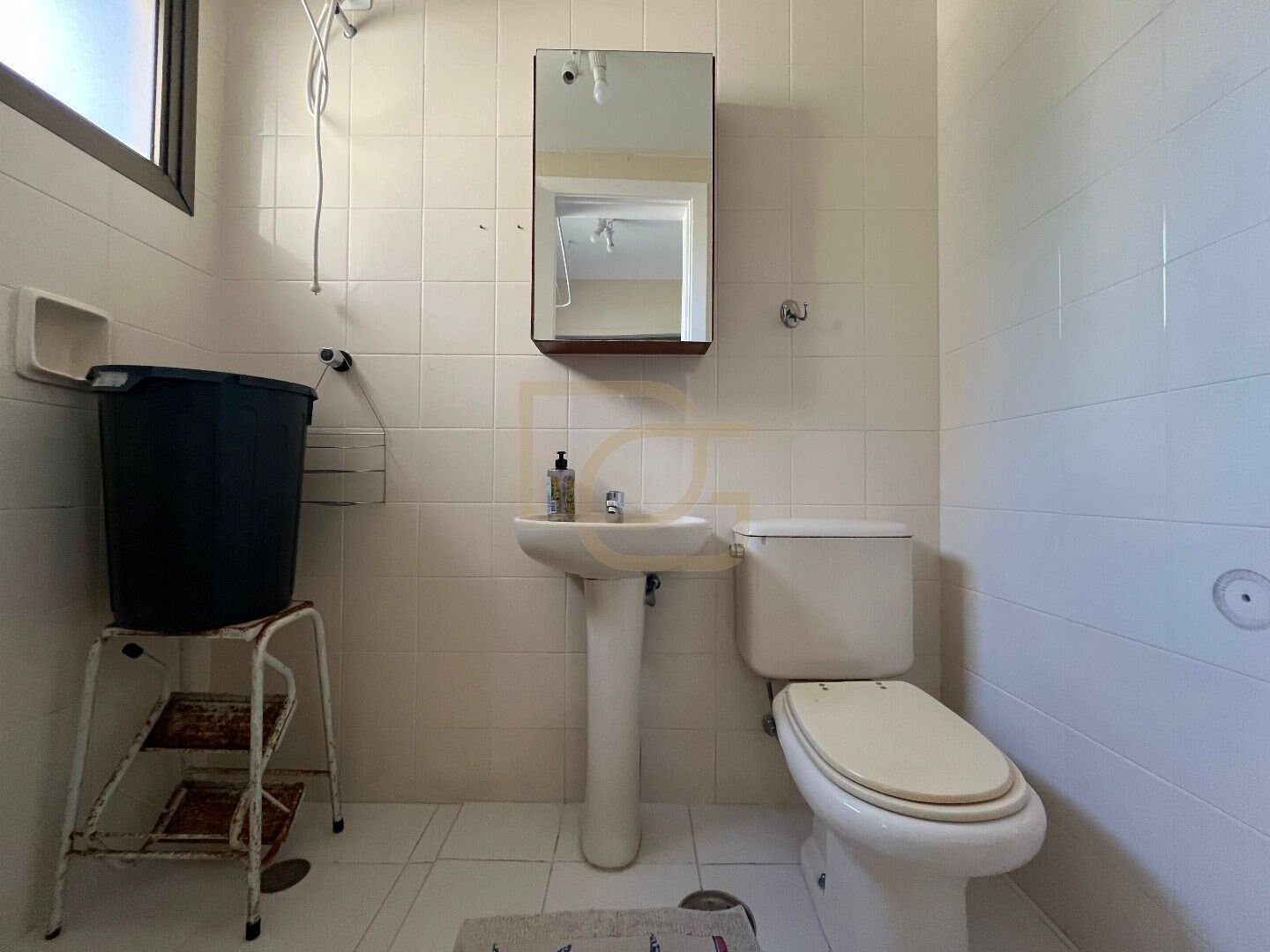 Apartamento à venda com 2 quartos, 85m² - Foto 11