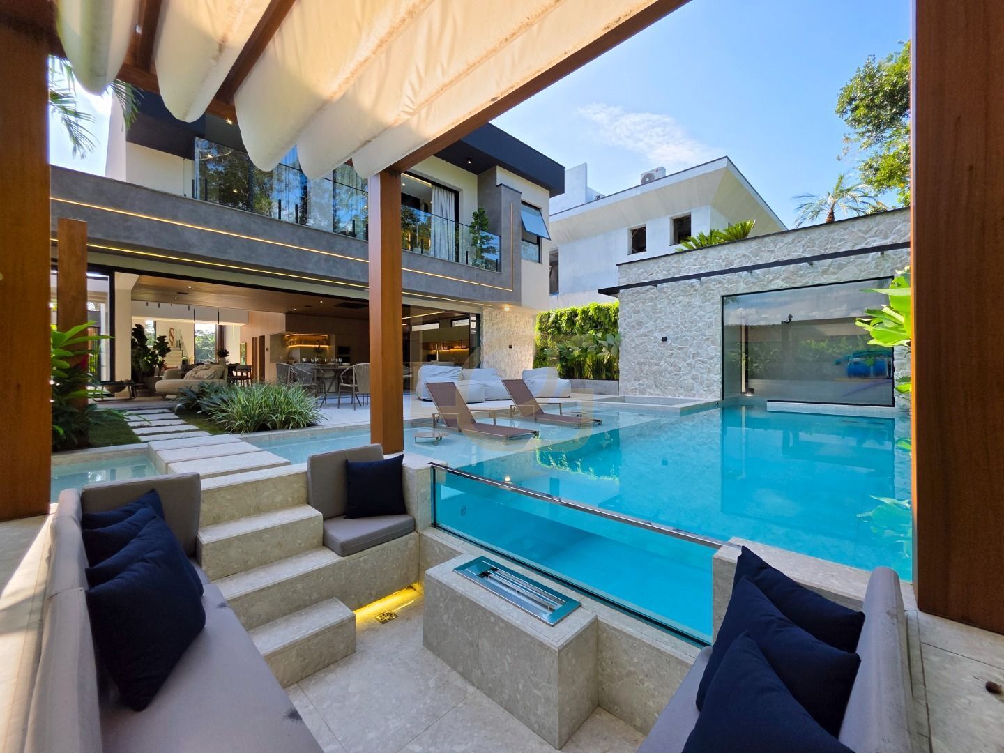 Casa, 6 quartos, 590 m² - Foto 6