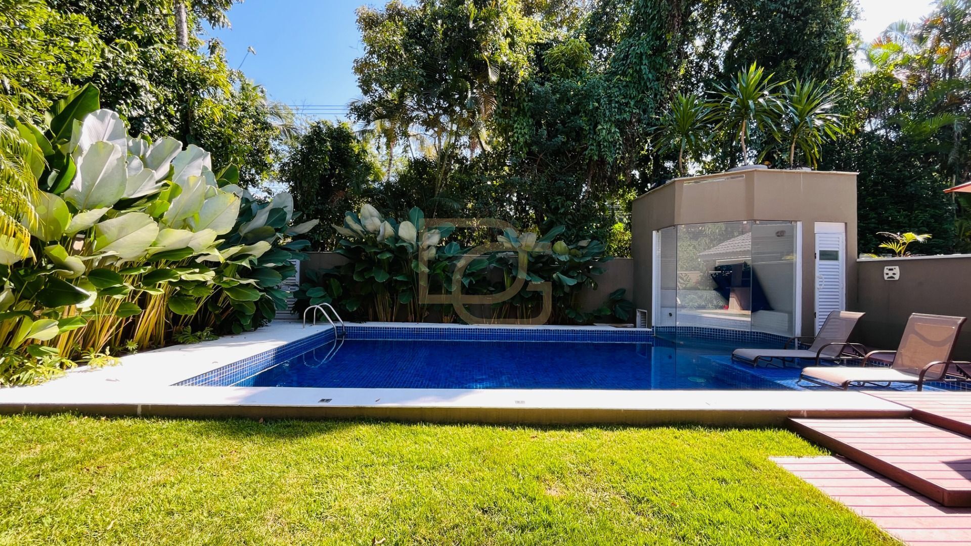 Casa, 5 quartos, 327 m² - Foto 5