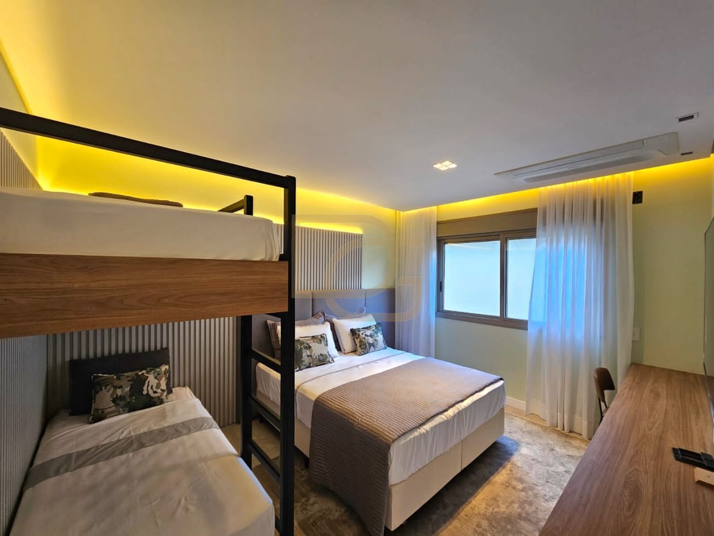 Casa à venda com 4 quartos, 395m² - Foto 8