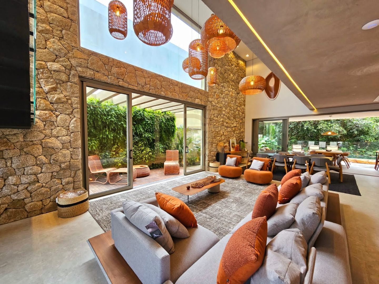 Casa à venda com 4 quartos, 395m² - Foto 17