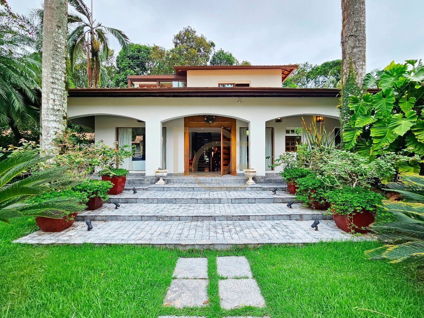Casa, 4 quartos, 565 m² - Foto 1