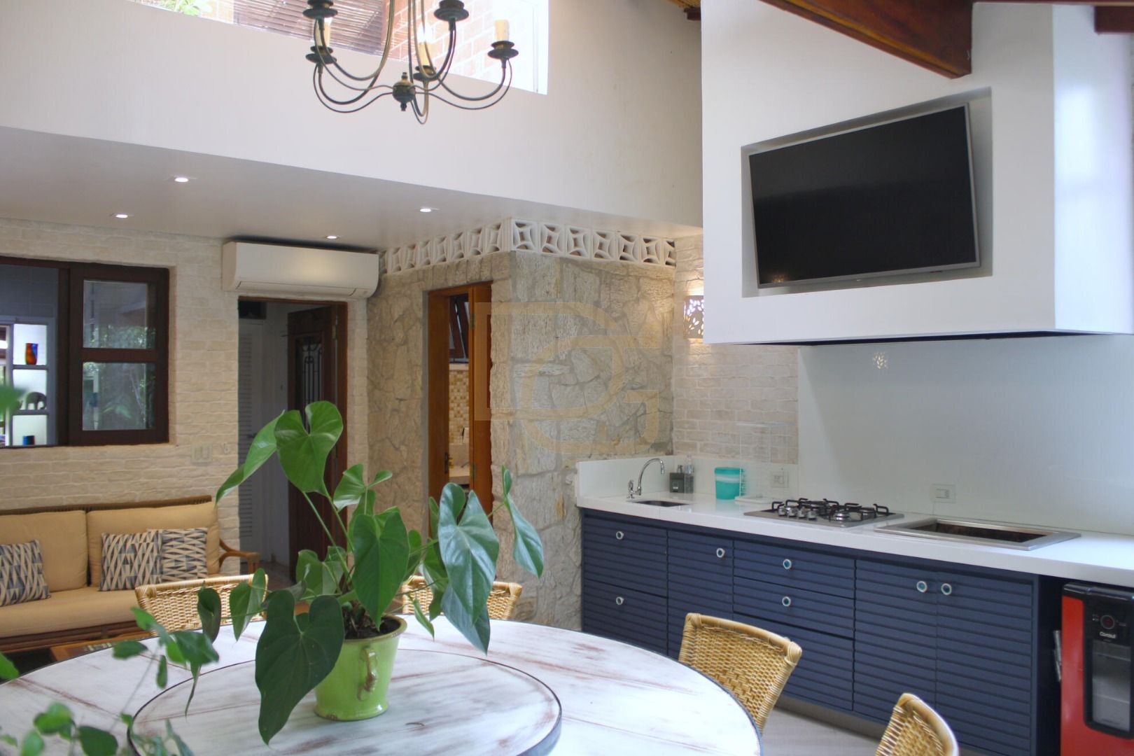 Casa, 3 quartos, 143 m² - Foto 2