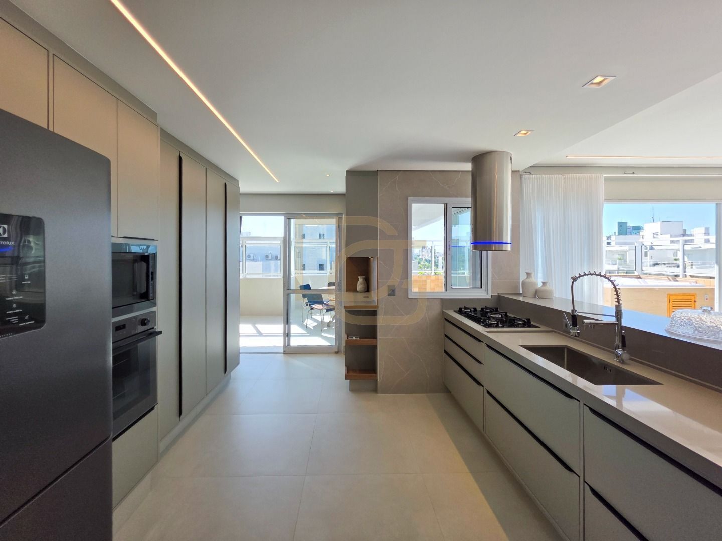 Cobertura, 4 quartos, 216 m² - Foto 15