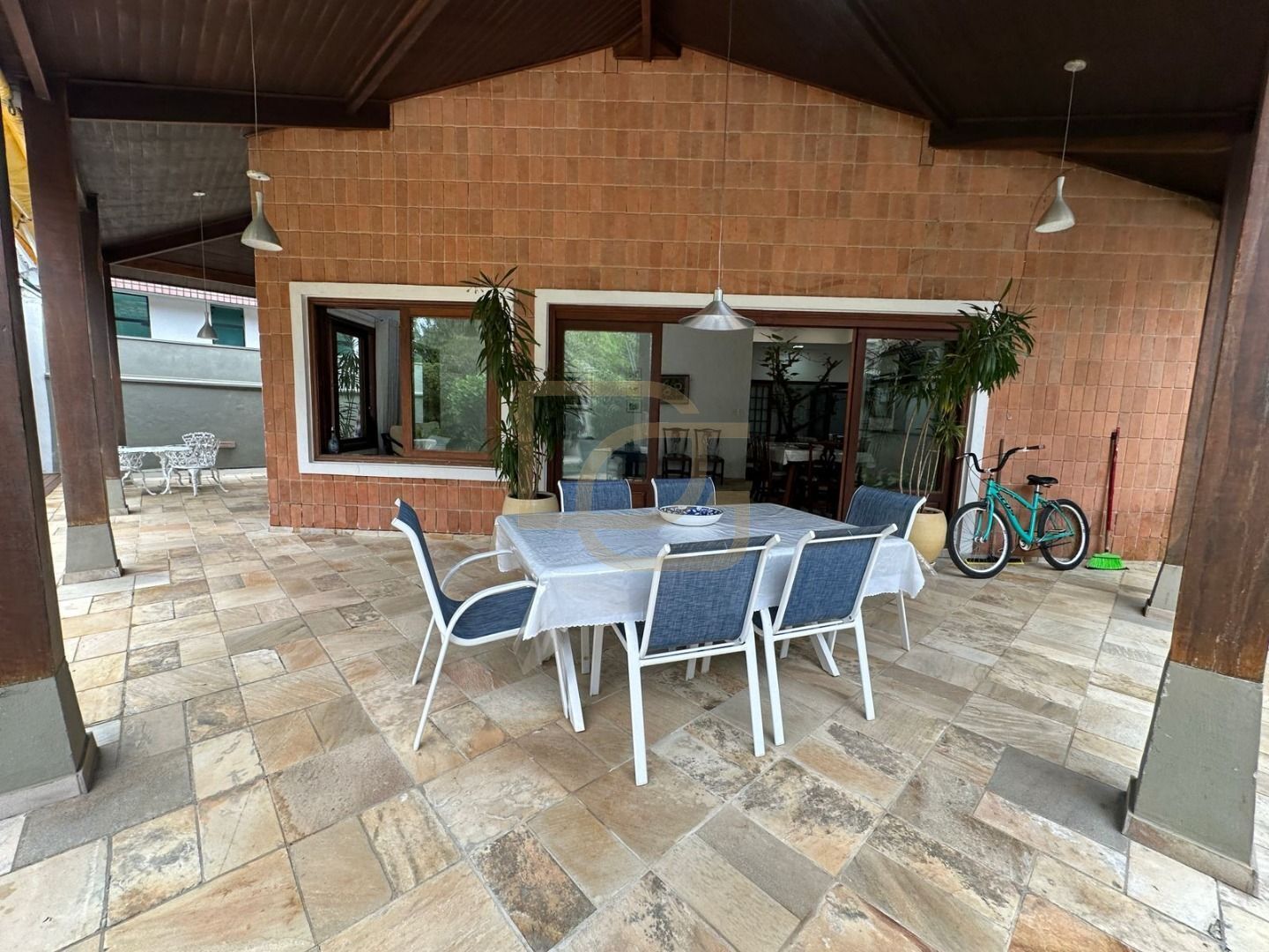 Casa, 3 quartos, 240 m² - Foto 9