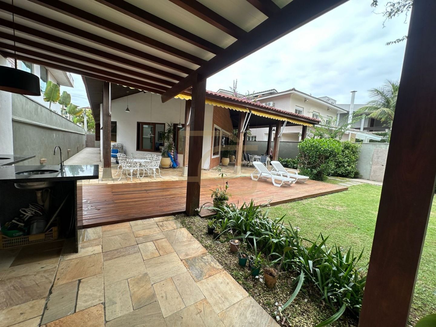Casa, 3 quartos, 240 m² - Foto 6