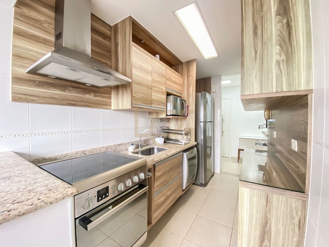 Cobertura à venda com 3 quartos, 222m² - Foto 10