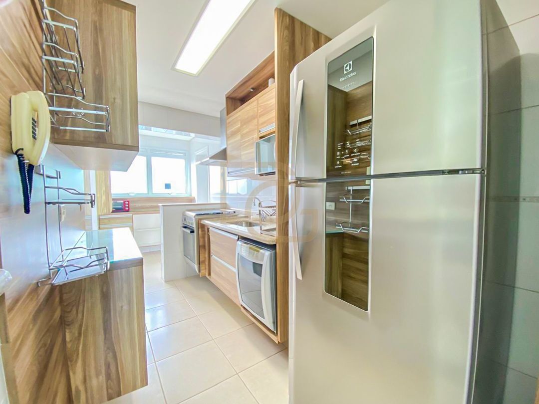 Cobertura à venda com 3 quartos, 222m² - Foto 9