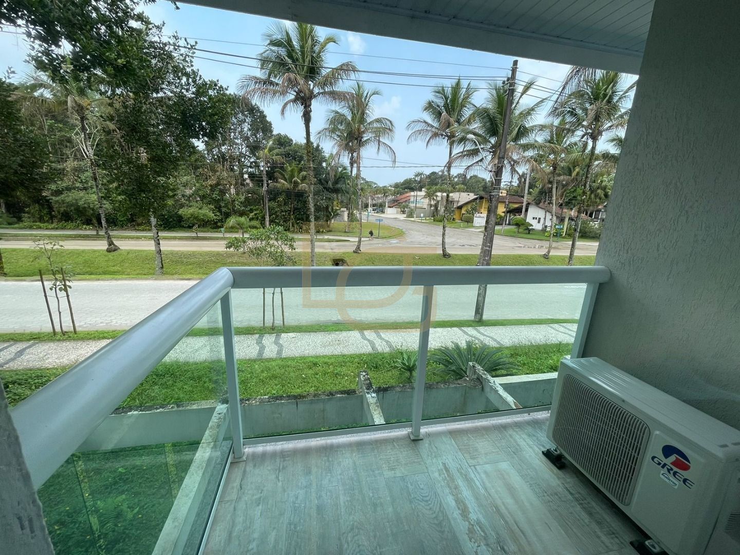 Casa à venda com 3 quartos, 92m² - Foto 11