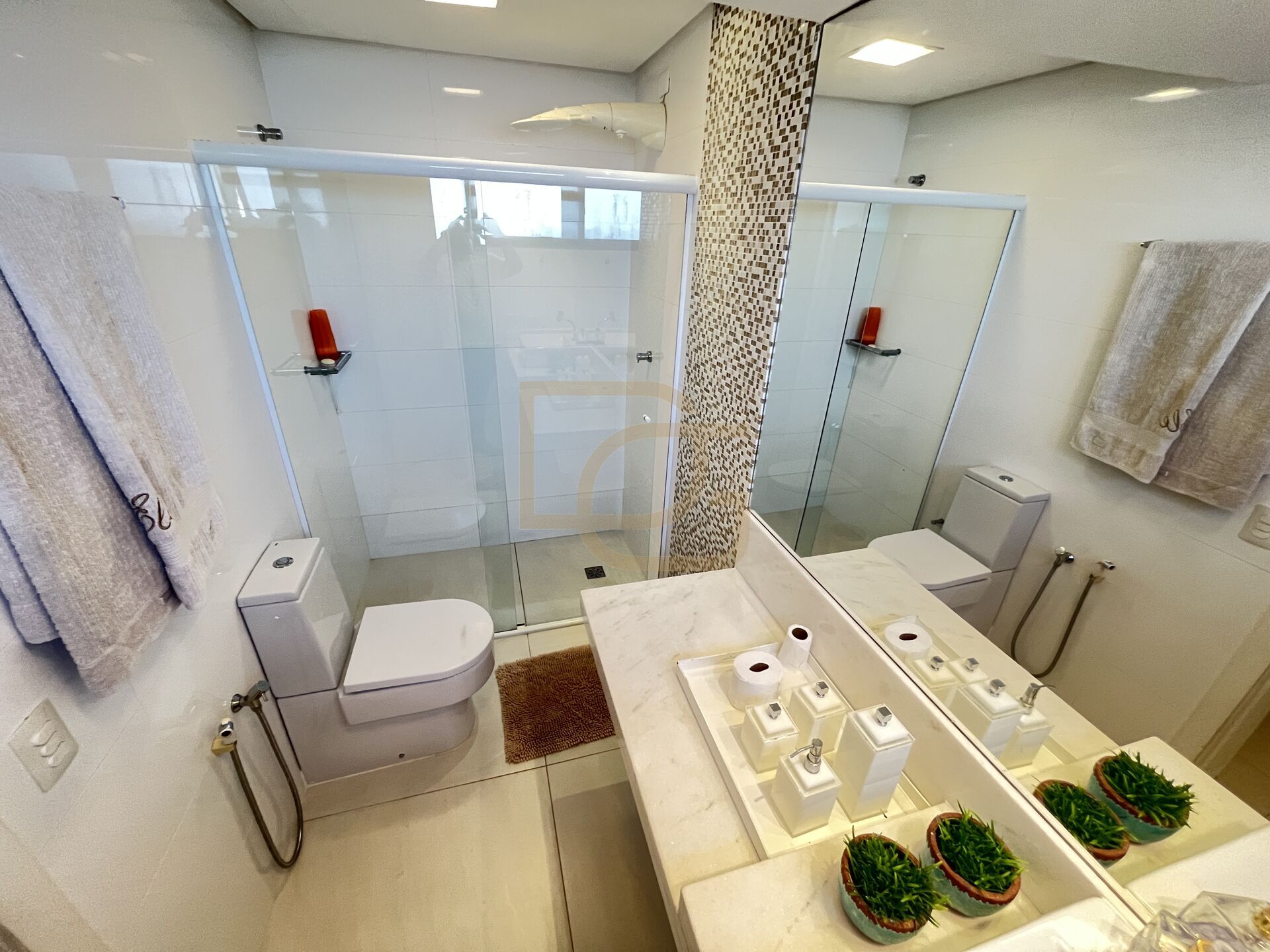 Cobertura à venda com 4 quartos, 212m² - Foto 21