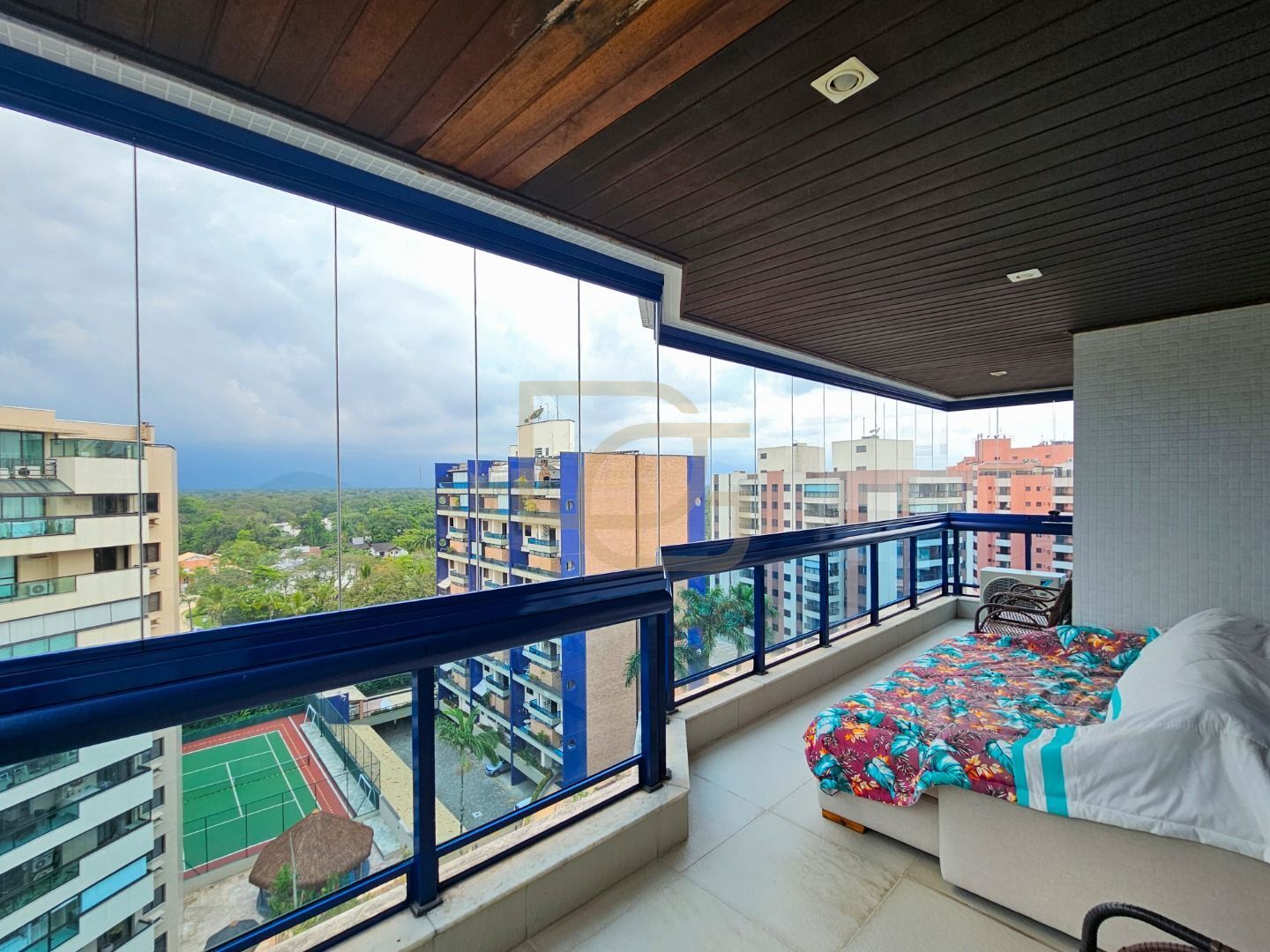 Cobertura, 3 quartos, 170 m² - Foto 2