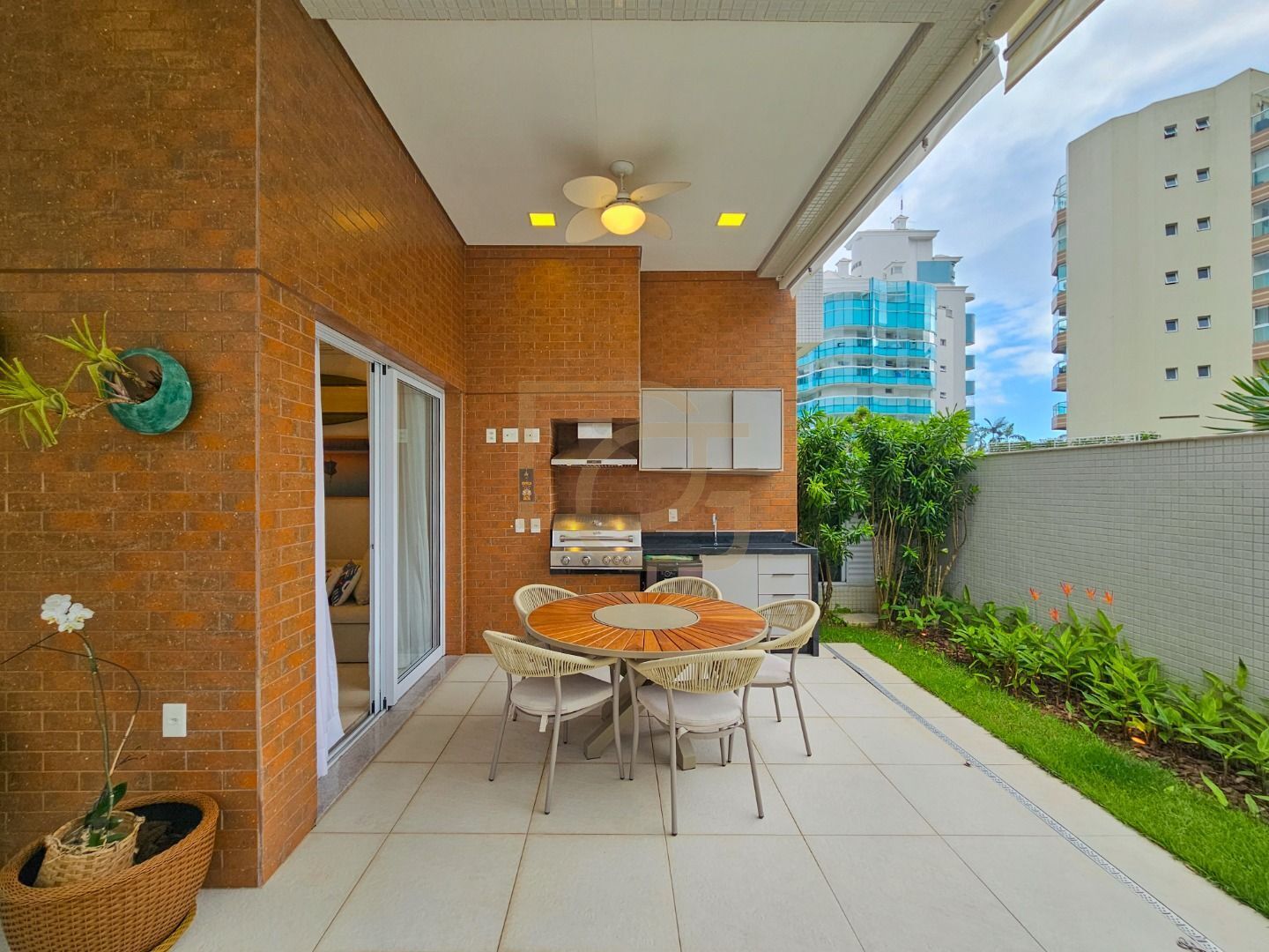 Apartamento, 3 quartos, 205 m² - Foto 10