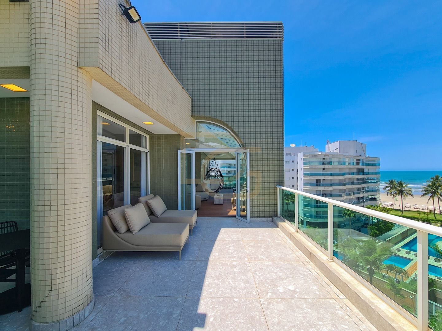 Cobertura, 3 quartos, 272 m² - Foto 5