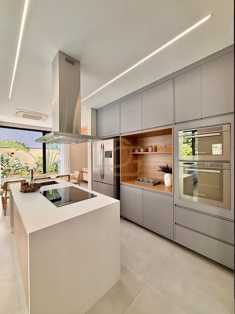 Casa, 6 quartos, 315 m² - Foto 11