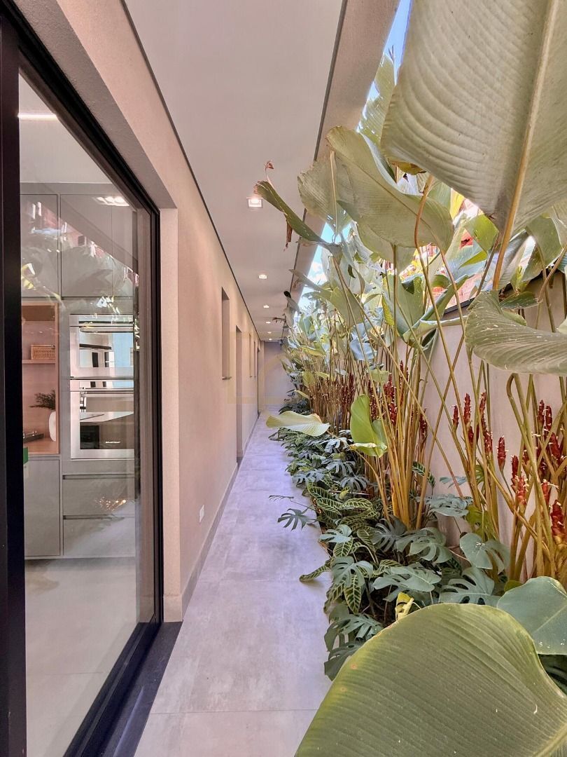 Casa, 6 quartos, 315 m² - Foto 9