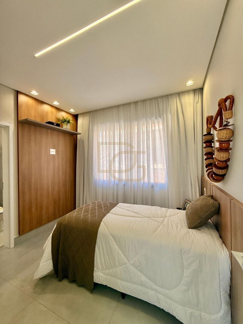 Casa, 6 quartos, 315 m² - Foto 35