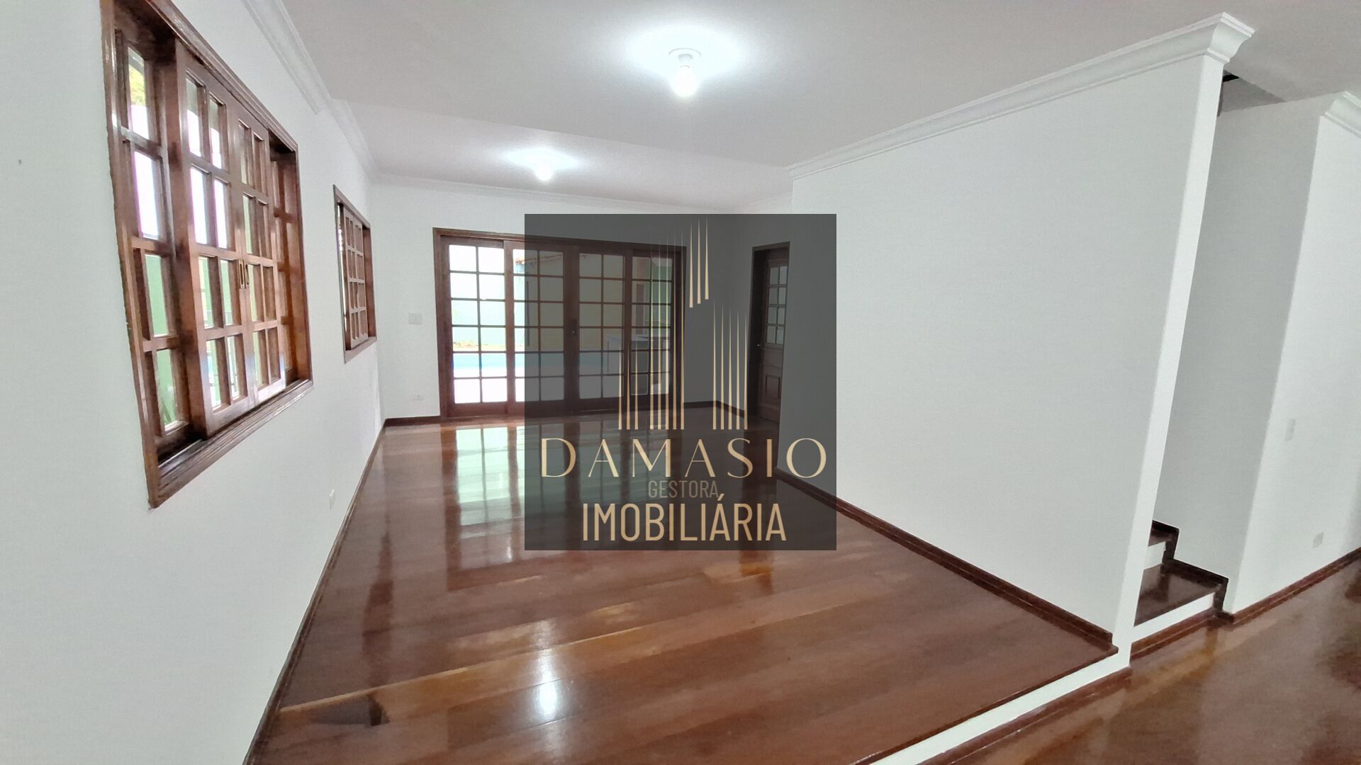 Casa para alugar com 2 quartos, 237m² - Foto 4