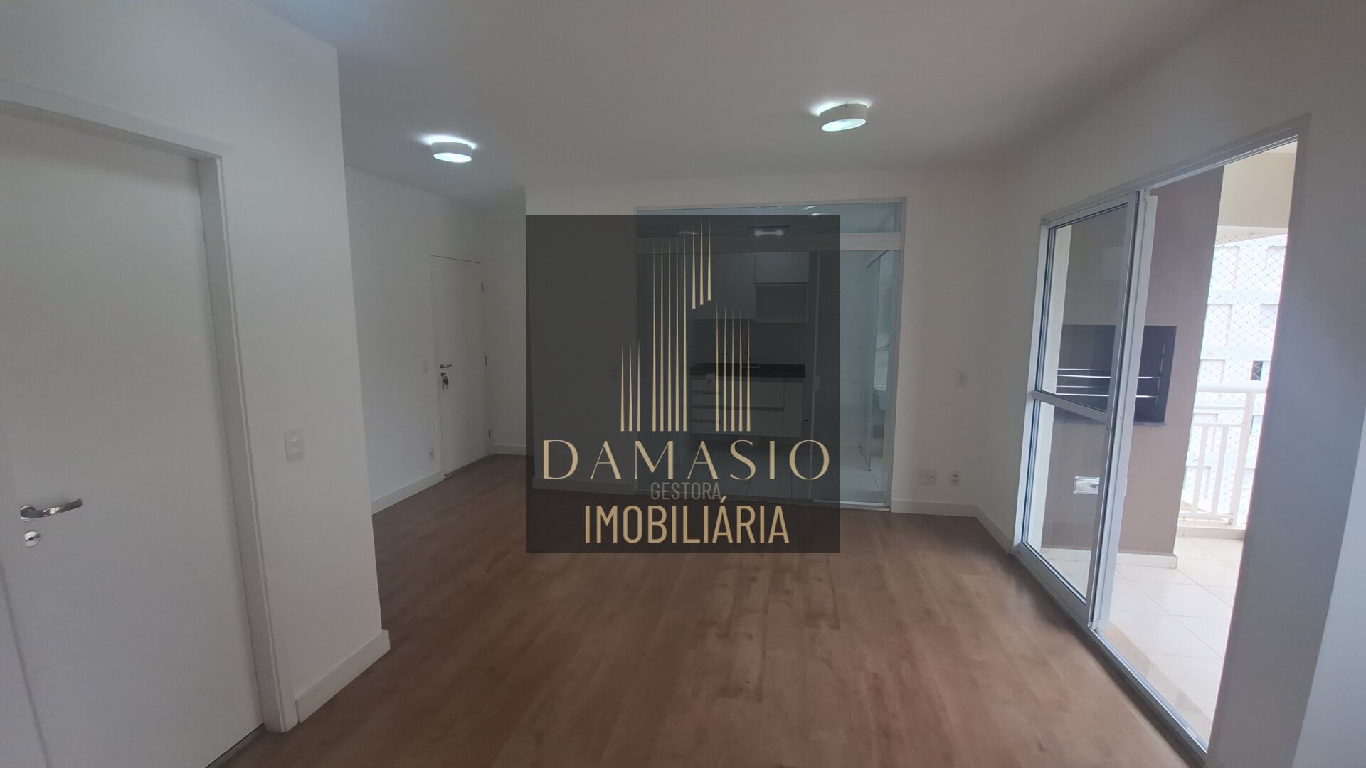 Apartamento para alugar com 1 quarto, 62m² - Foto 1